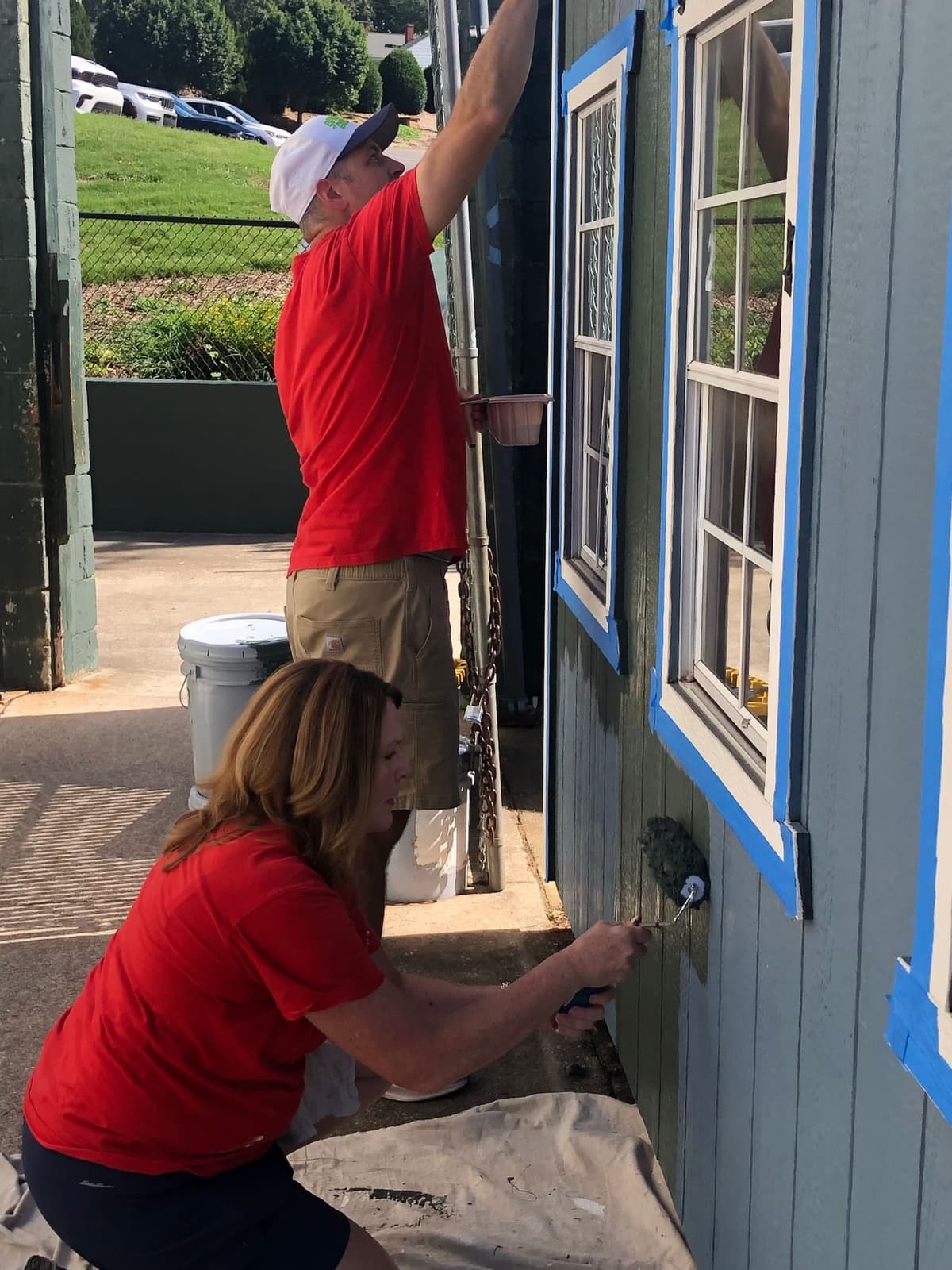 The Hub City Spartanburgers players and Front Office do their part for Duncan Park!