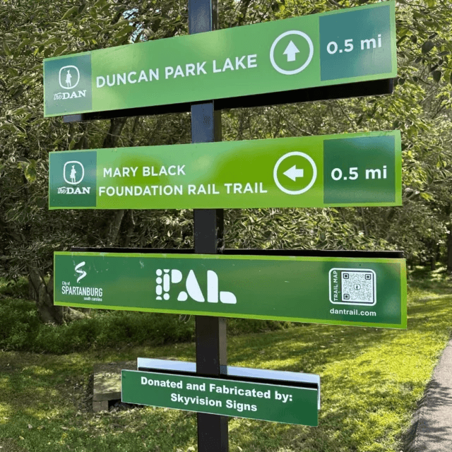 Signs around Duncan Park